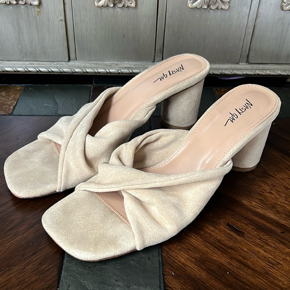 NASTY GAL Faux Suede Twisted Block Heels